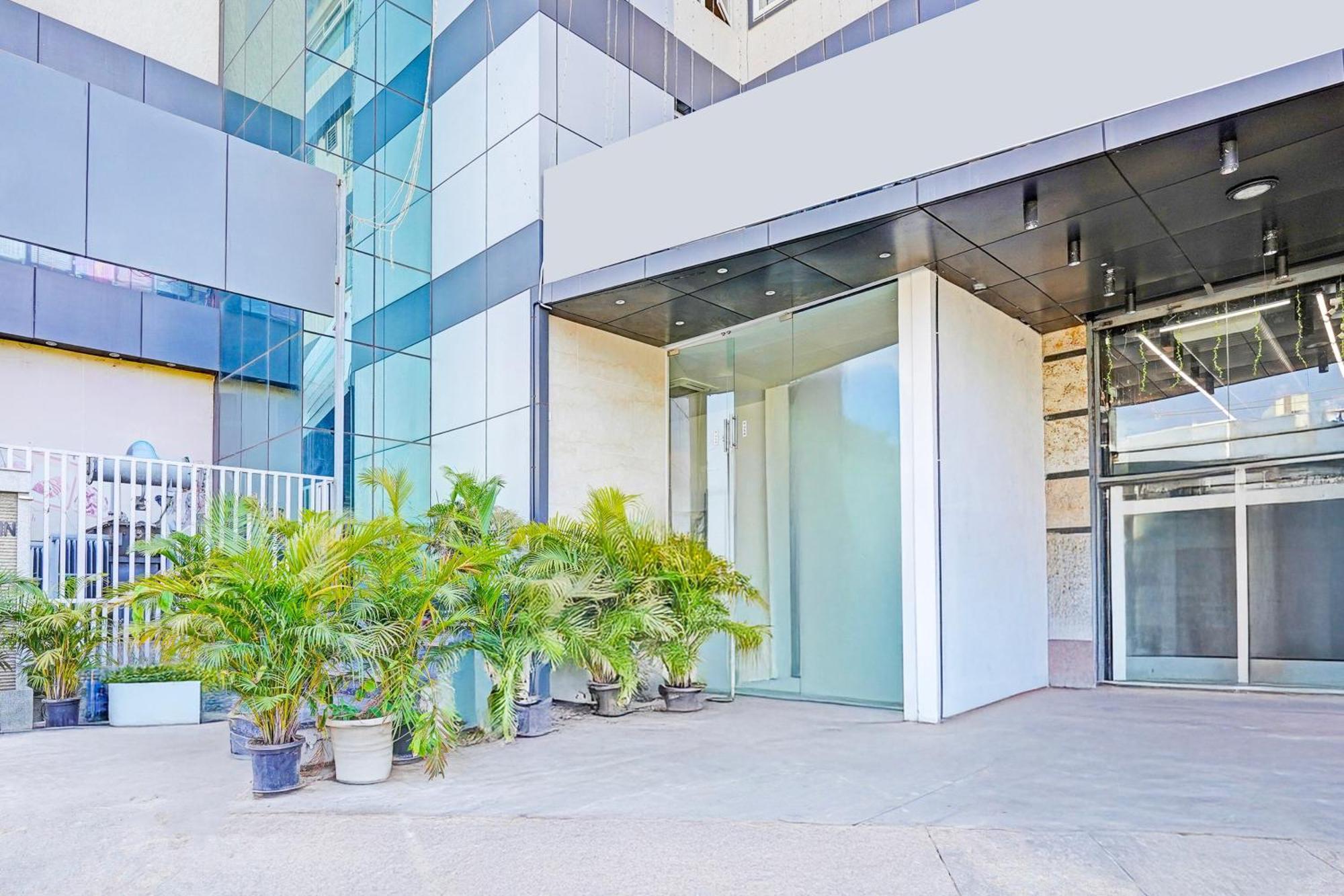 Hotel Super Townhouse Oak Electronic Formerly Trubell 3*